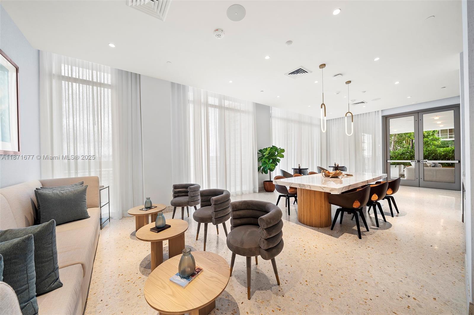 image Mr. C Residences62