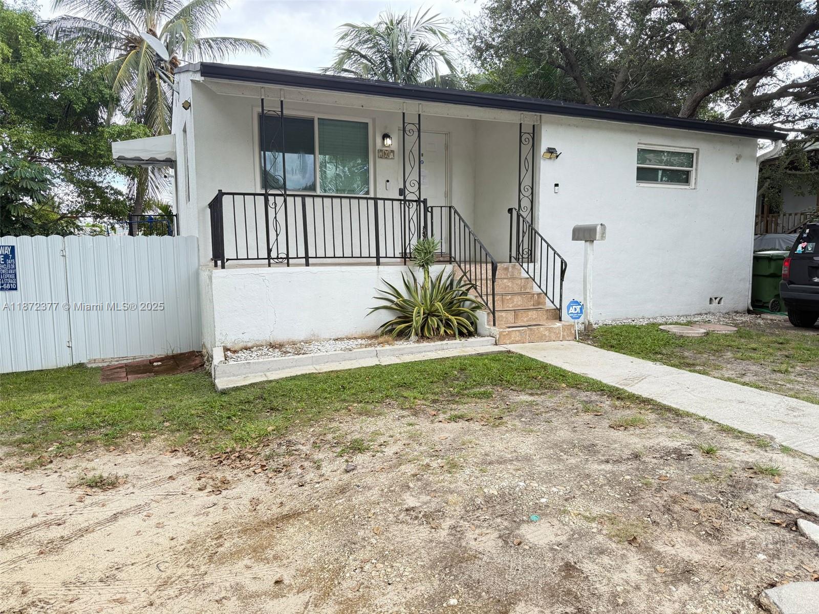 707 SW 8th Ave