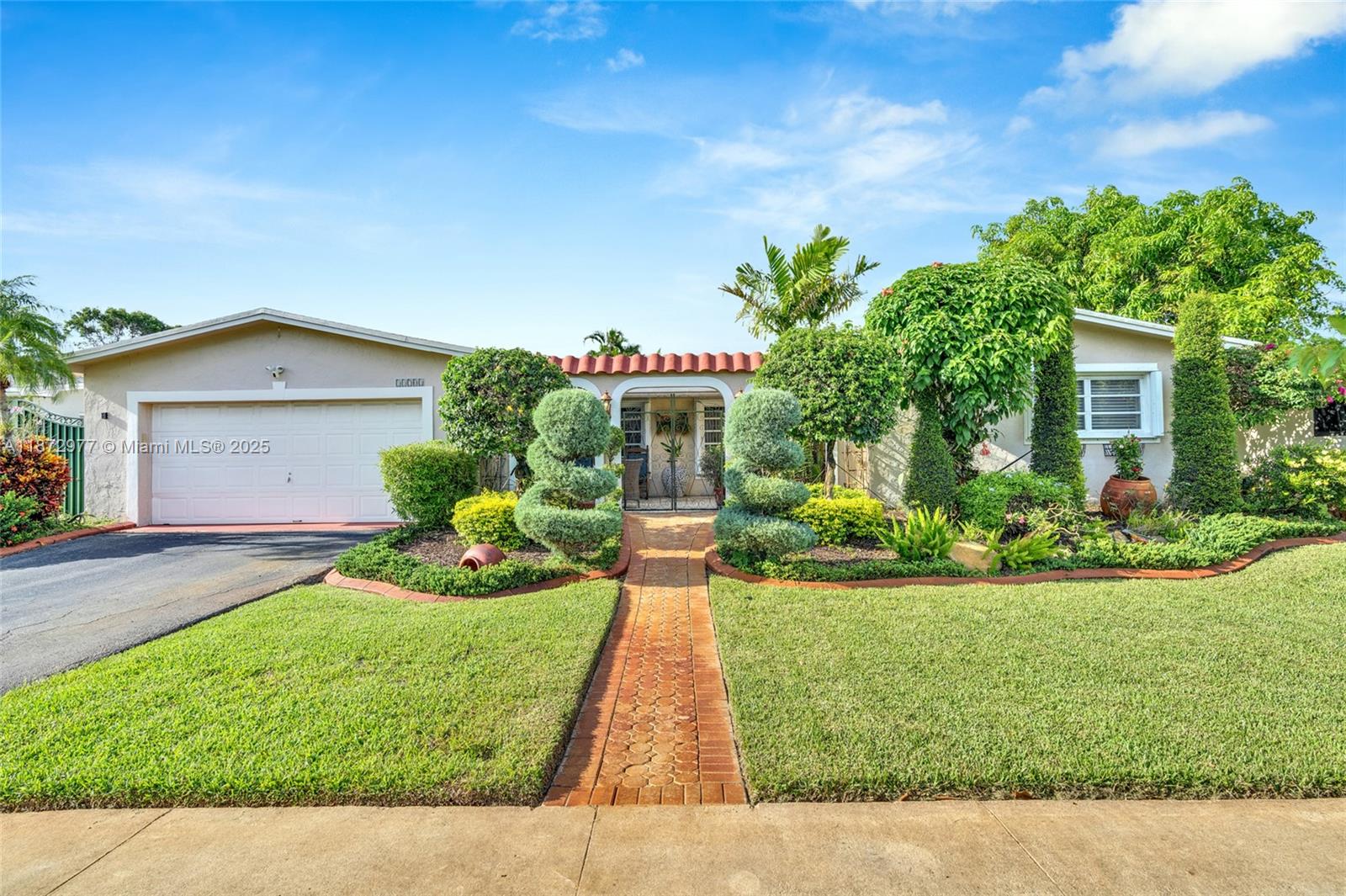 11701 NW 14th St