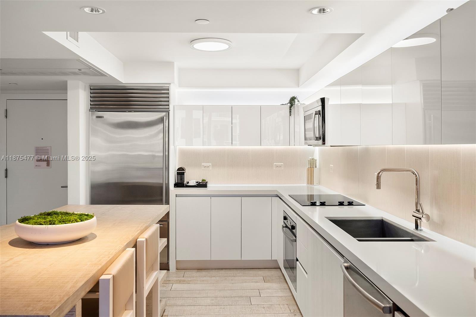 Undisclosed Address Miami Beach, FL 33139