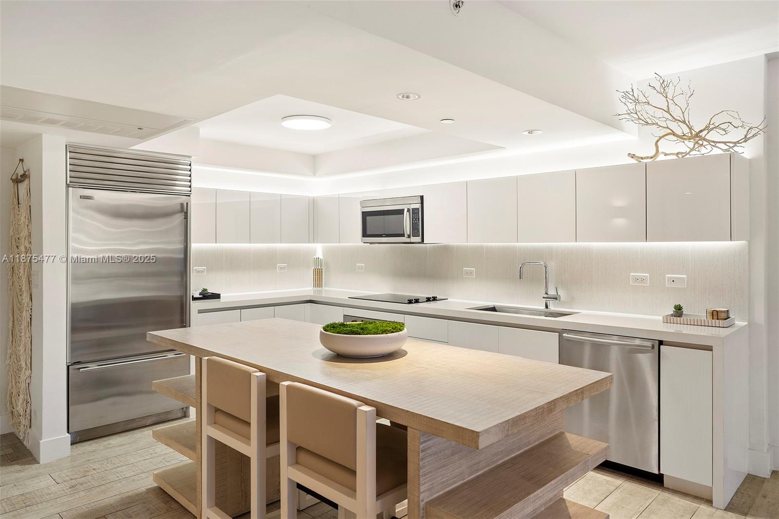 Undisclosed Address Miami Beach, FL 33139