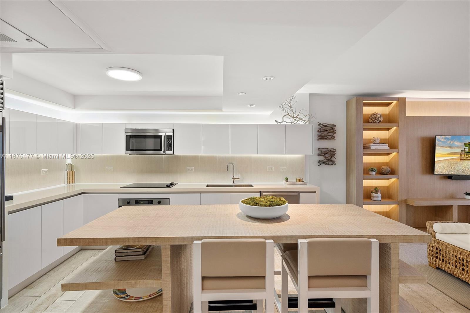 Undisclosed Address Miami Beach, FL 33139