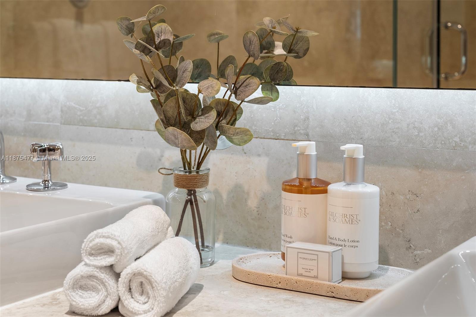 Undisclosed Address Miami Beach, FL 33139