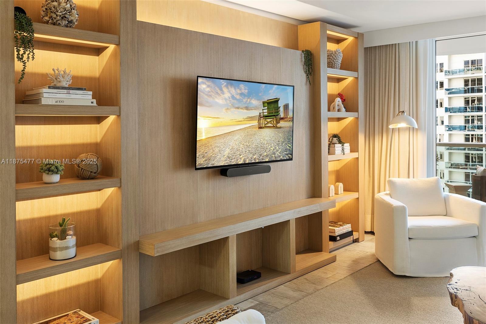 Undisclosed Address Miami Beach, FL 33139