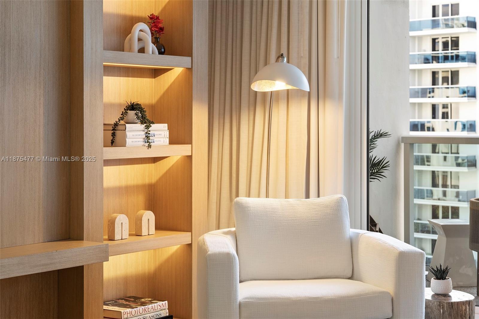 Undisclosed Address Miami Beach, FL 33139