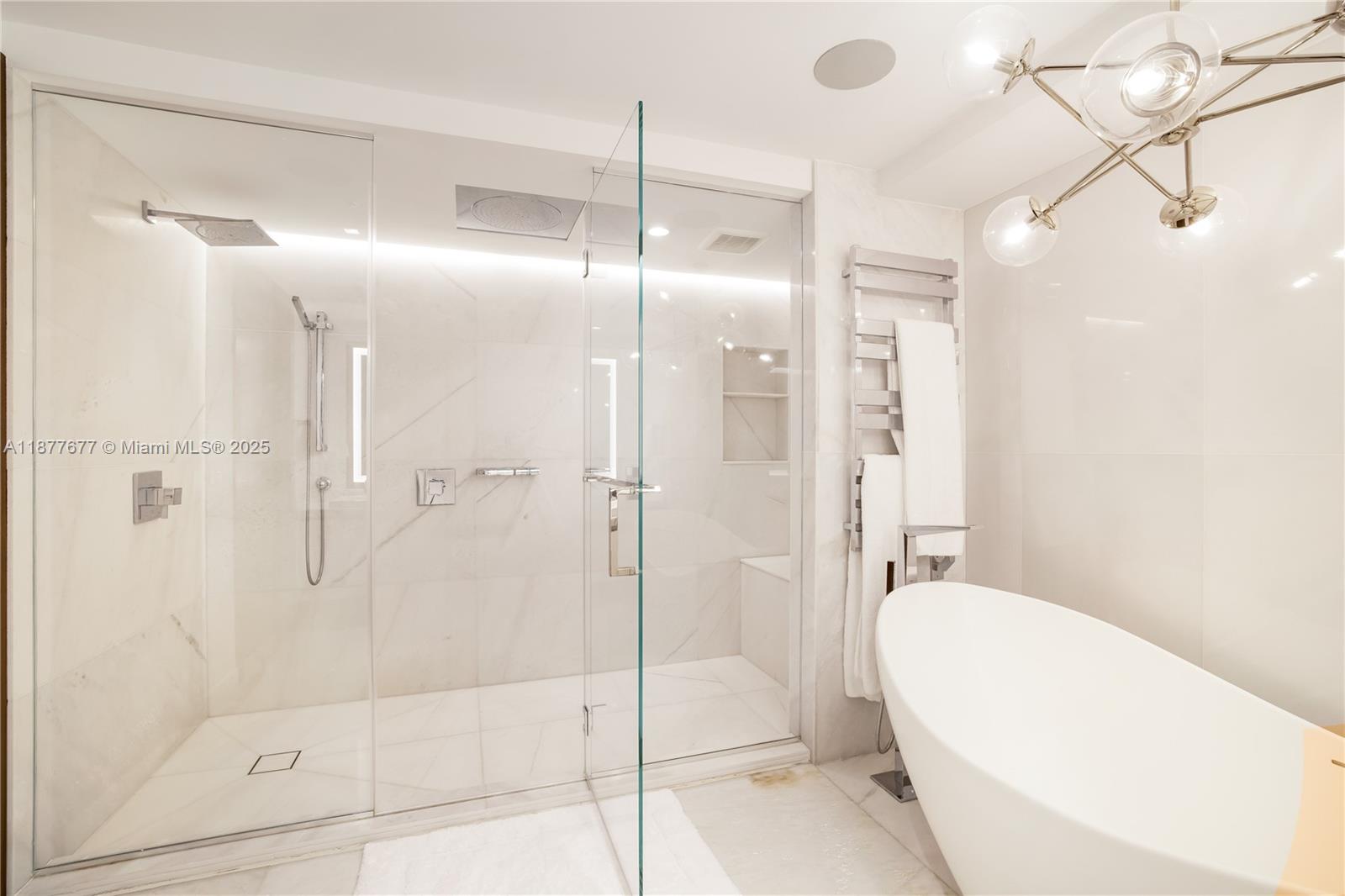 image Parque Towers Condo19