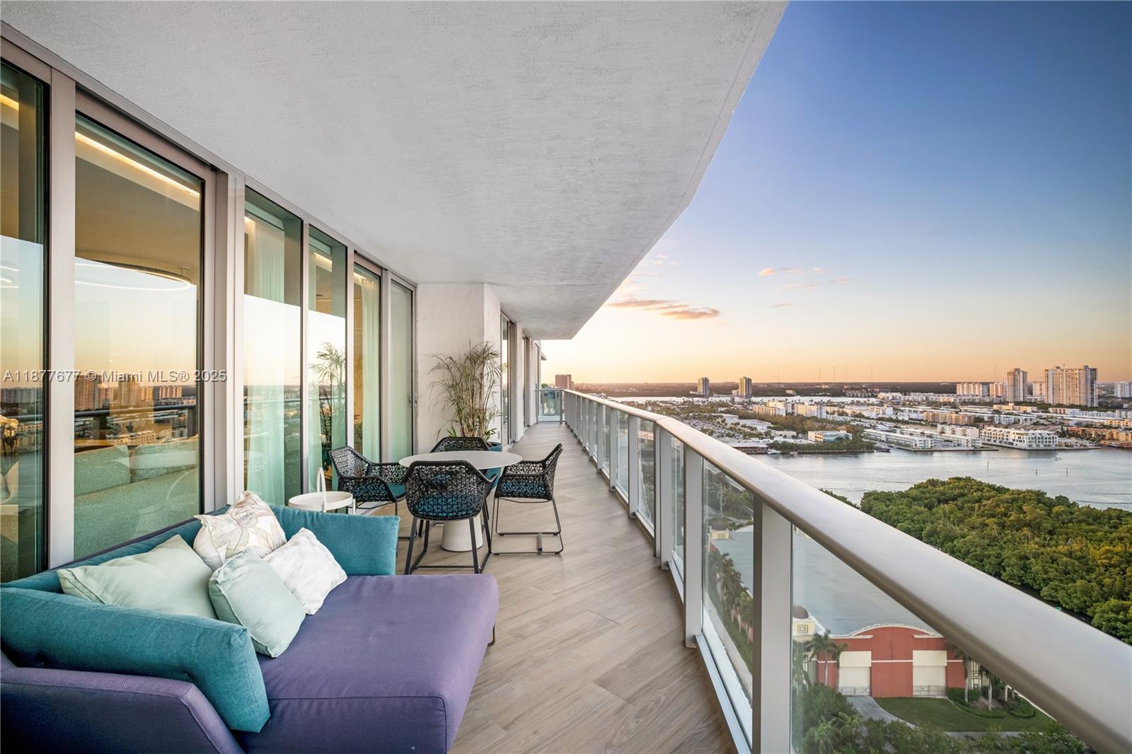 image Parque Towers Condo26