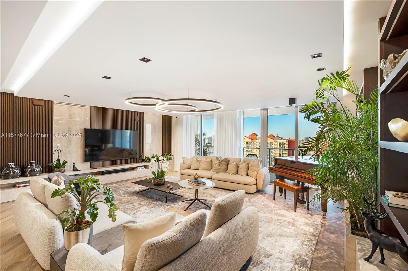 image Parque Towers Condo2