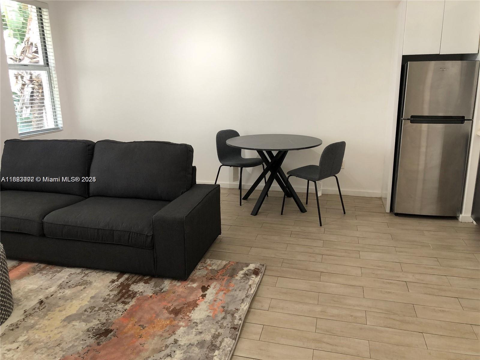 1611 Meridian Ave #302 Miami Beach, FL 33139