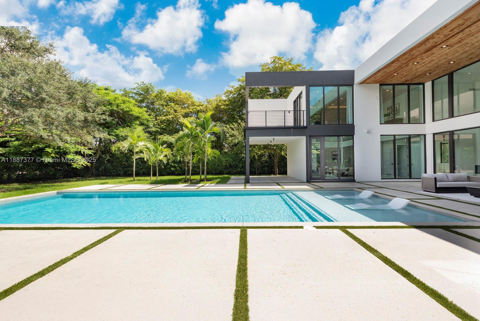 7425 SW 136th St Pinecrest, FL 33156