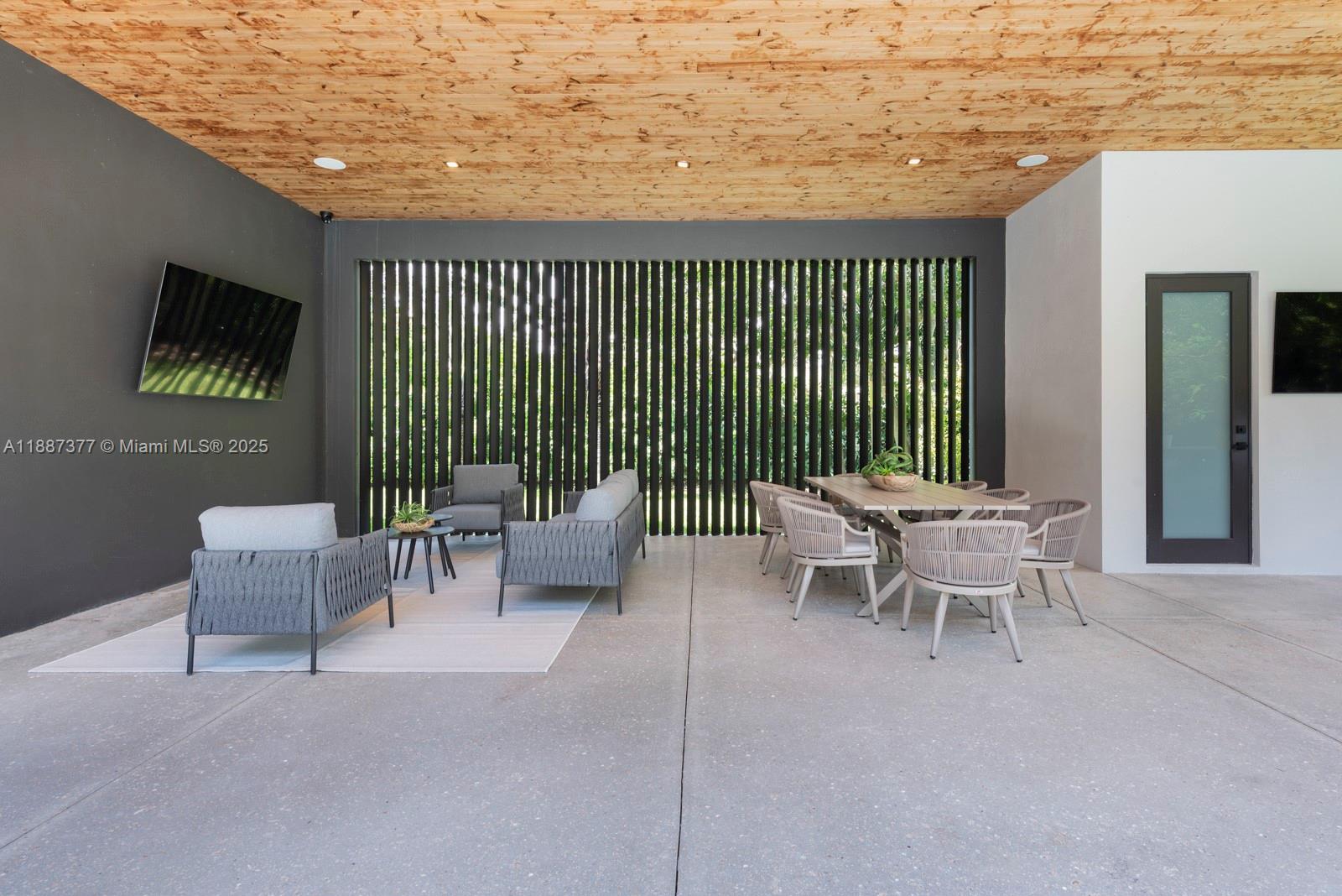 7425 SW 136th St Pinecrest, FL 33156