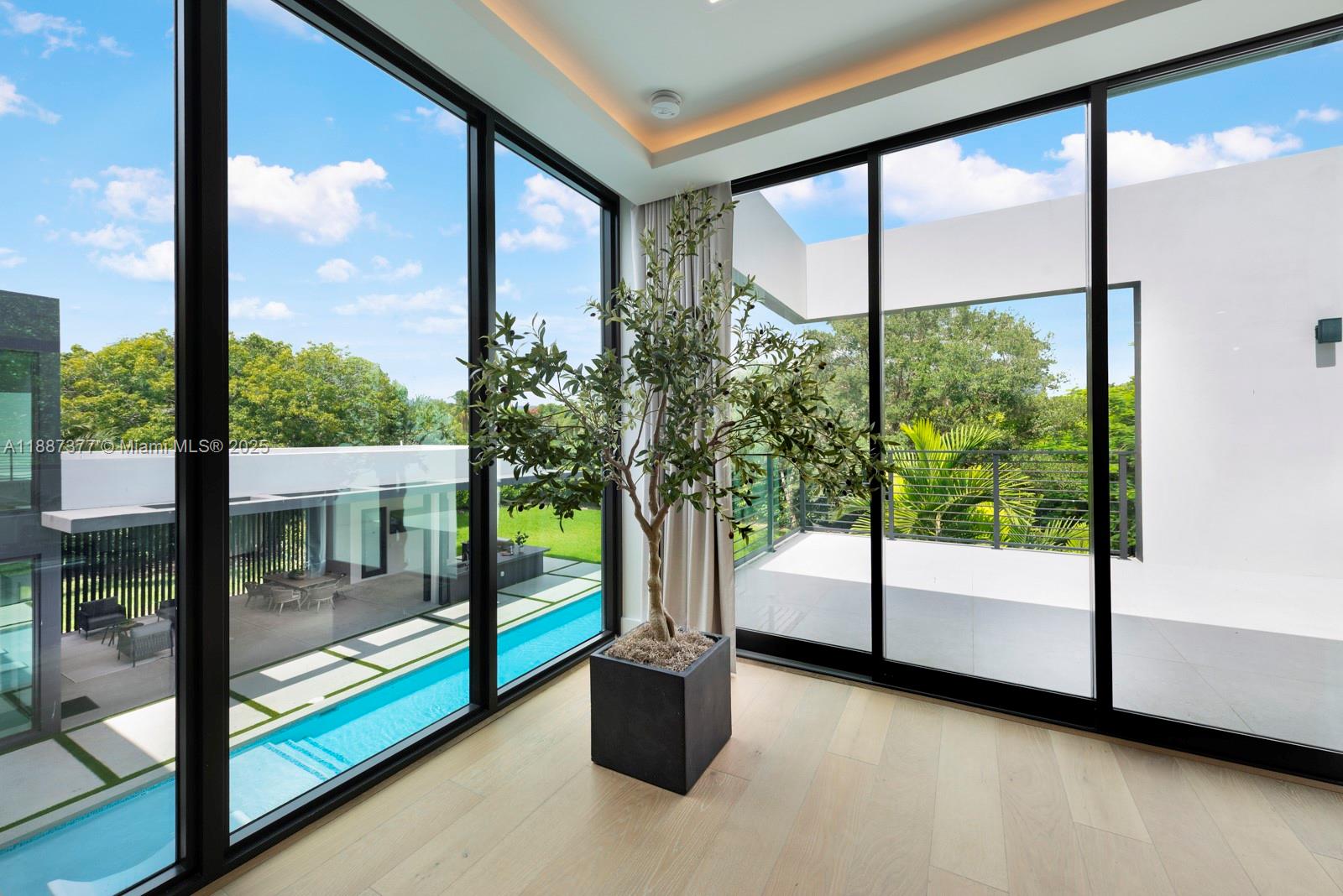 7425 SW 136th St Pinecrest, FL 33156