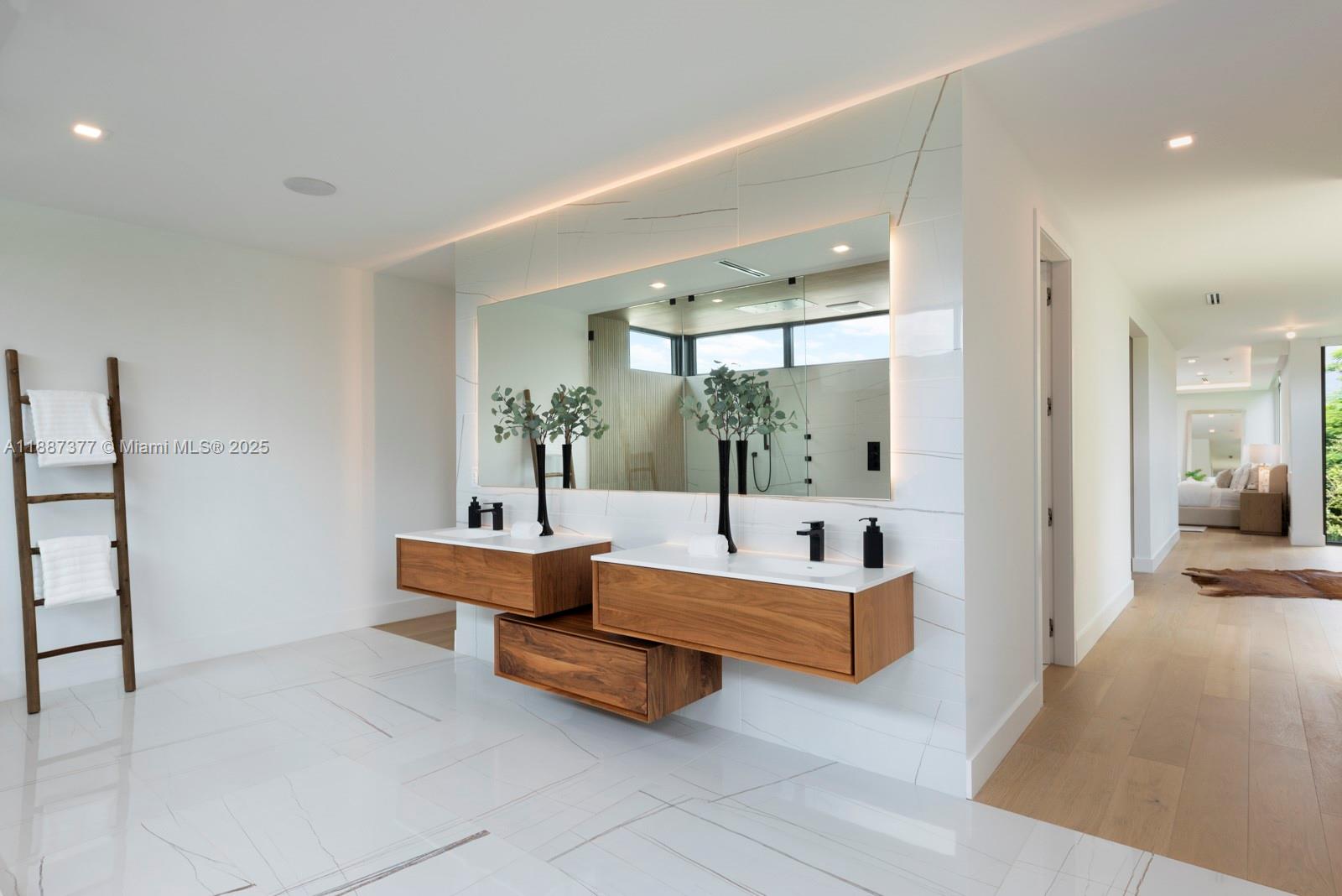 7425 SW 136th St Pinecrest, FL 33156