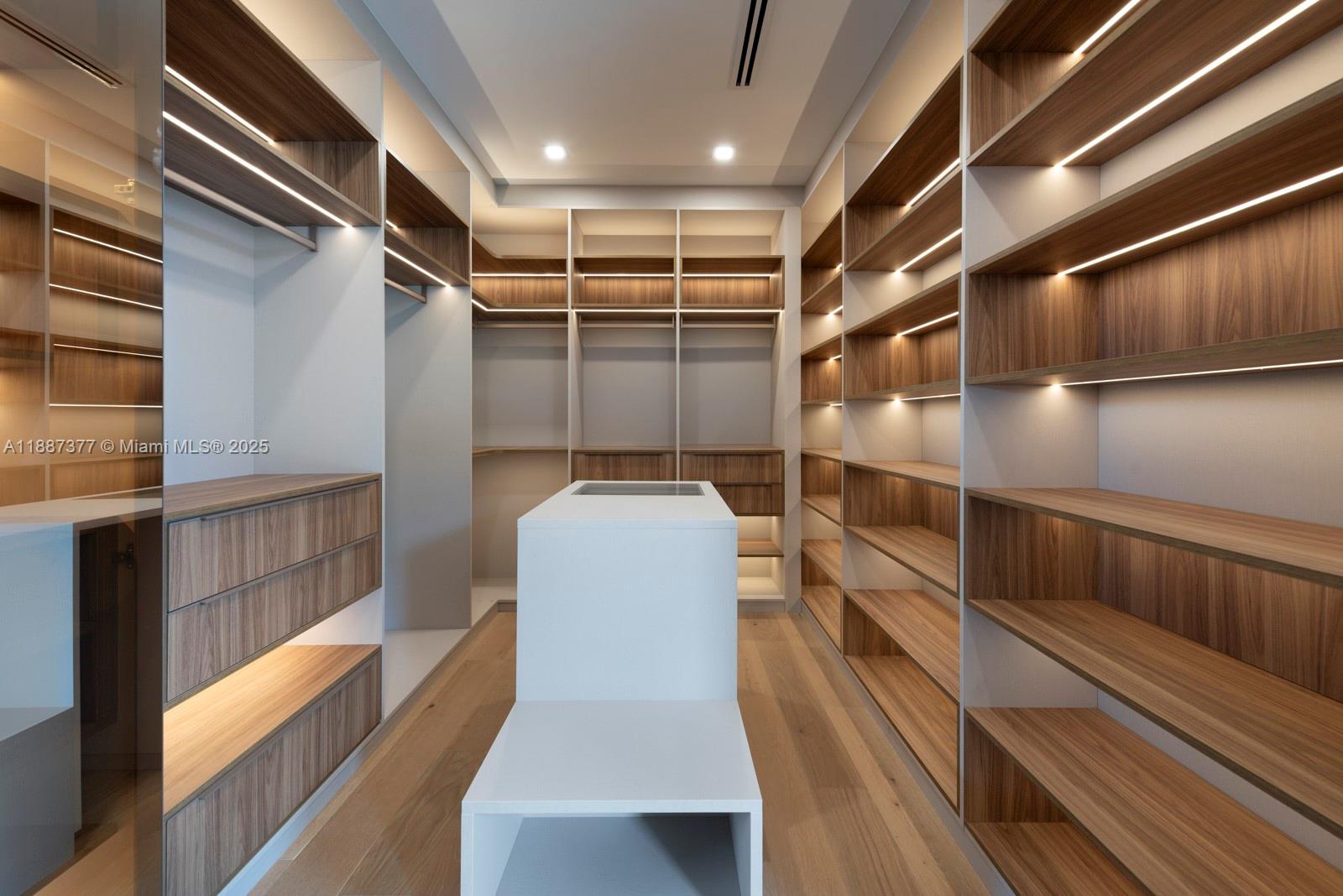 7425 SW 136th St Pinecrest, FL 33156