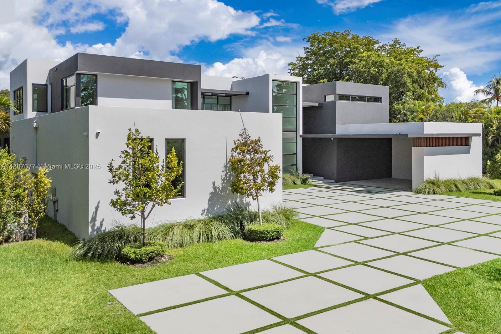 7425 SW 136th St Pinecrest, FL 33156