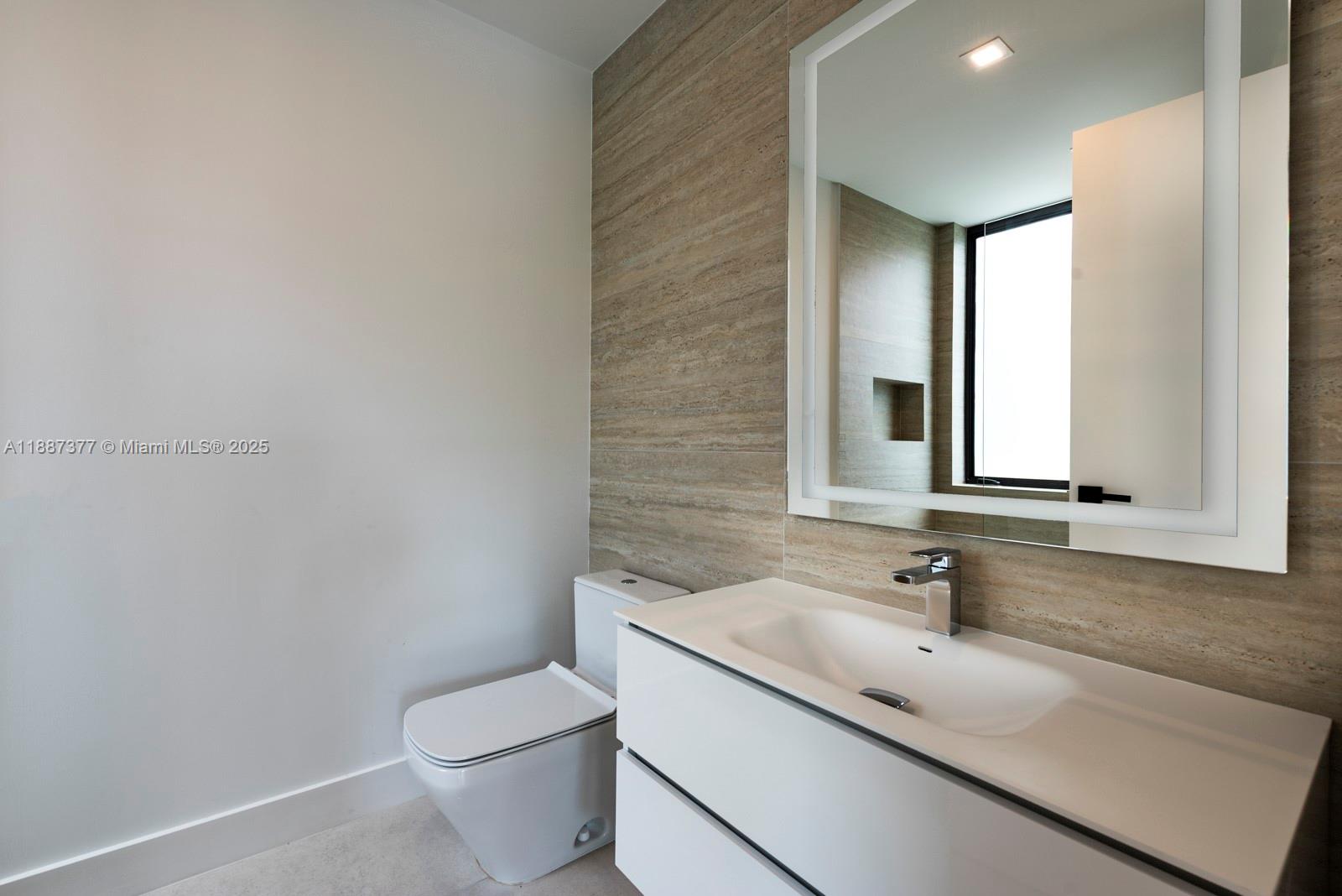 7425 SW 136th St Pinecrest, FL 33156