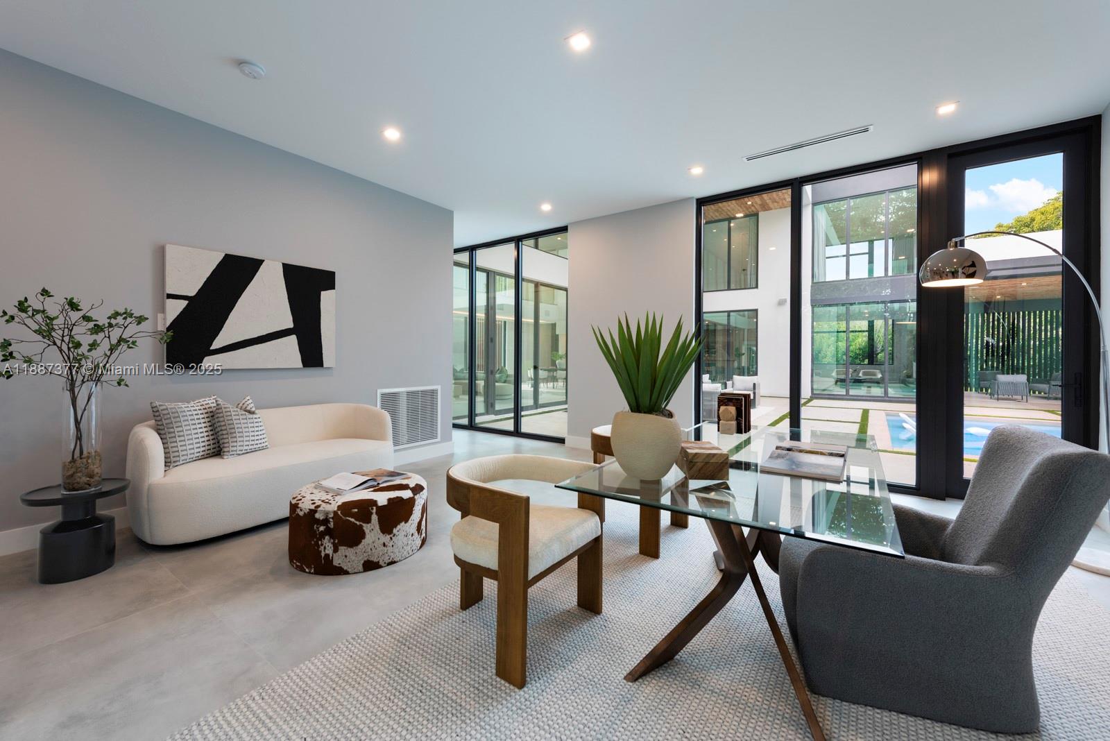 7425 SW 136th St Pinecrest, FL 33156