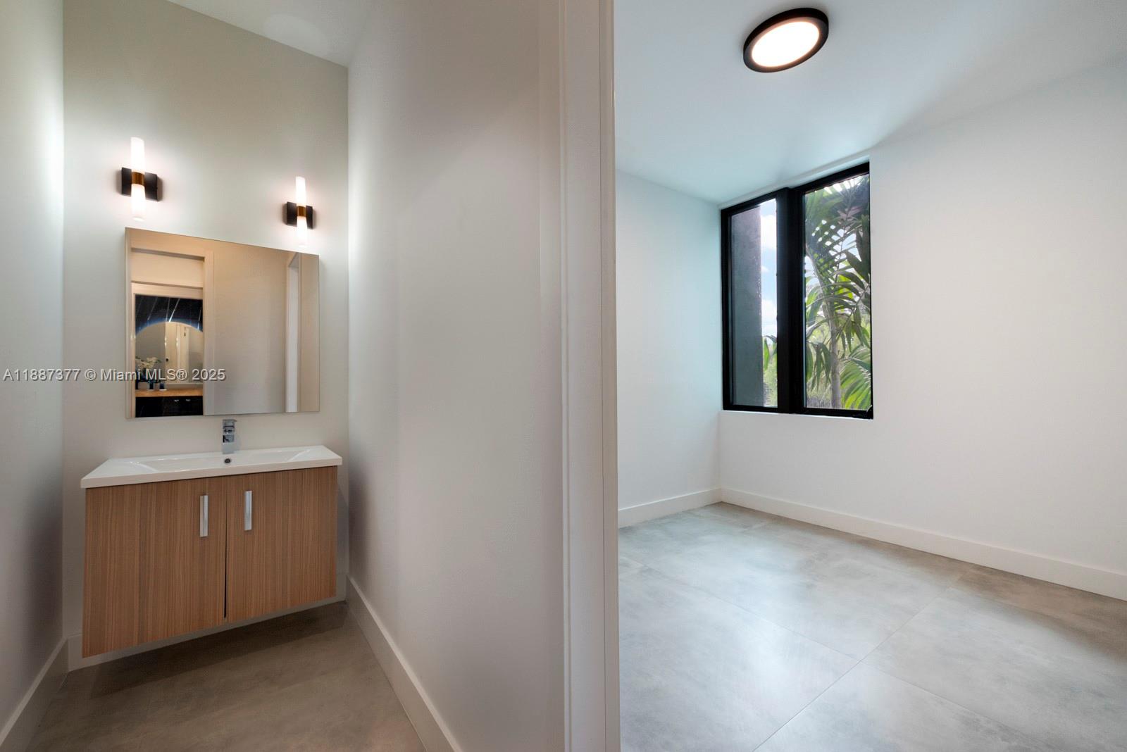 7425 SW 136th St Pinecrest, FL 33156