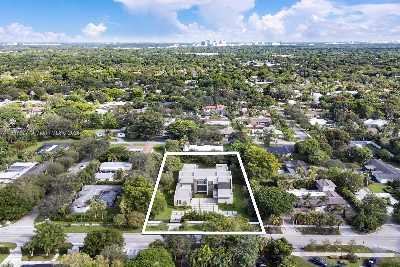 7425 SW 136th St Pinecrest, FL 33156