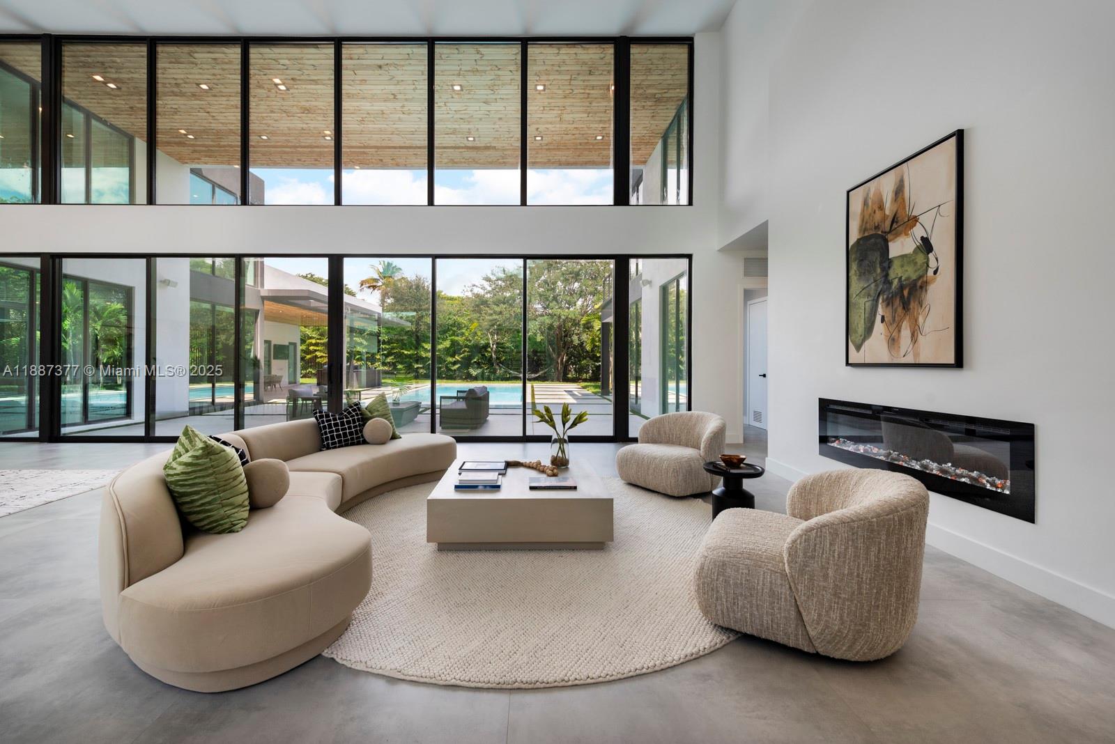 7425 SW 136th St Pinecrest, FL 33156