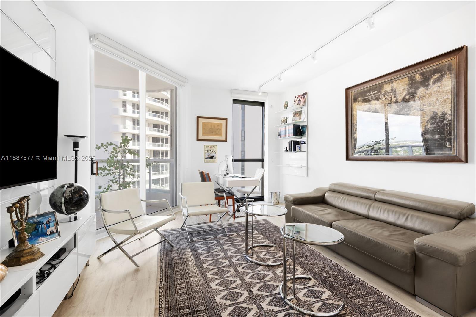 21150 Point Pl #1905 Aventura, FL 33180