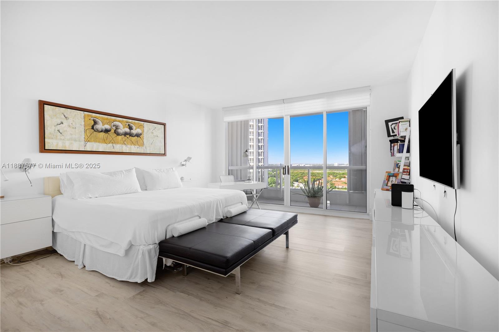 21150 Point Pl #1905 Aventura, FL 33180