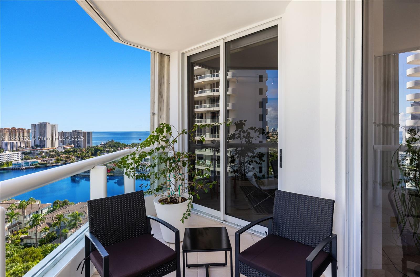 21150 Point Pl #1905 Aventura, FL 33180