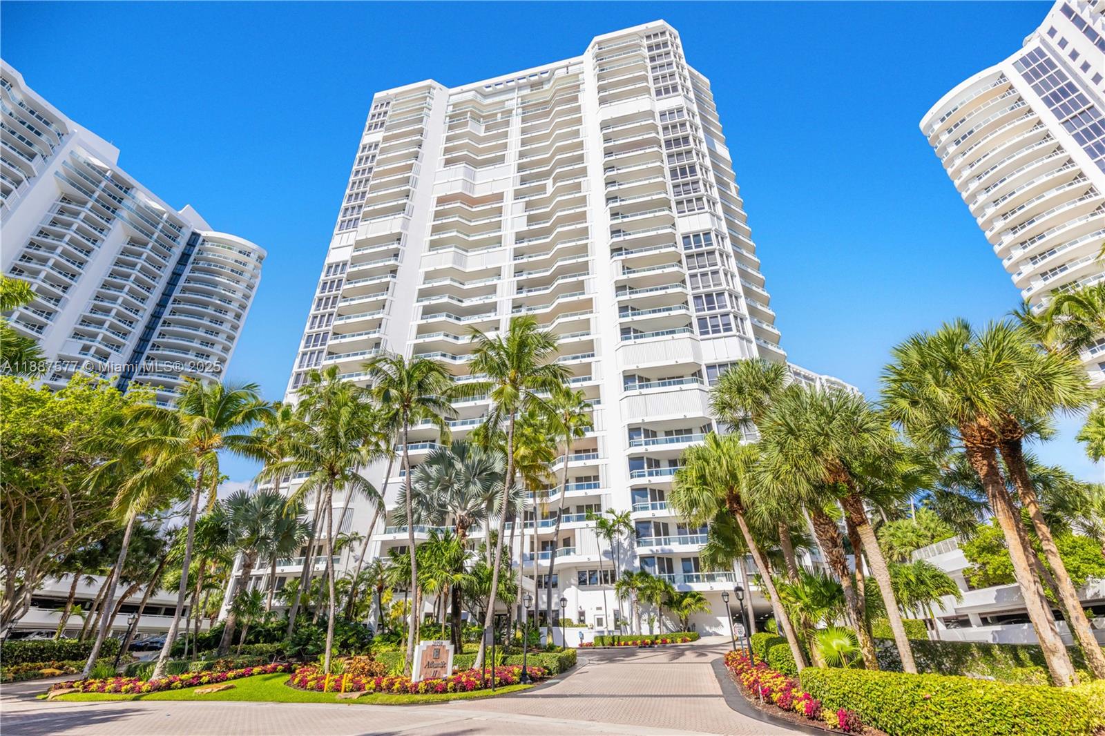 21150 Point Pl #1905 Aventura, FL 33180