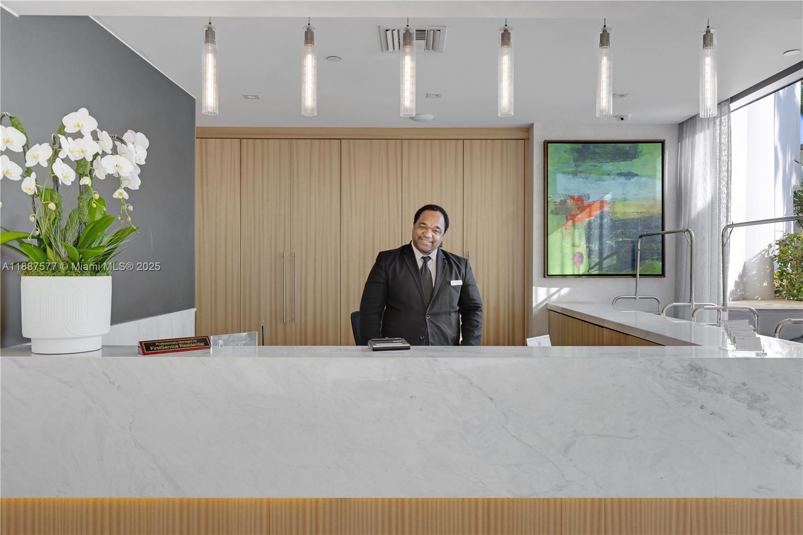 21150 Point Pl #1905 Aventura, FL 33180