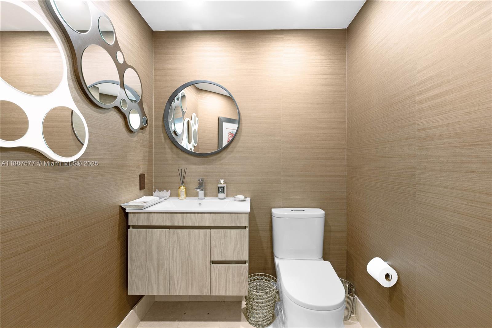 21150 Point Pl #1905 Aventura, FL 33180