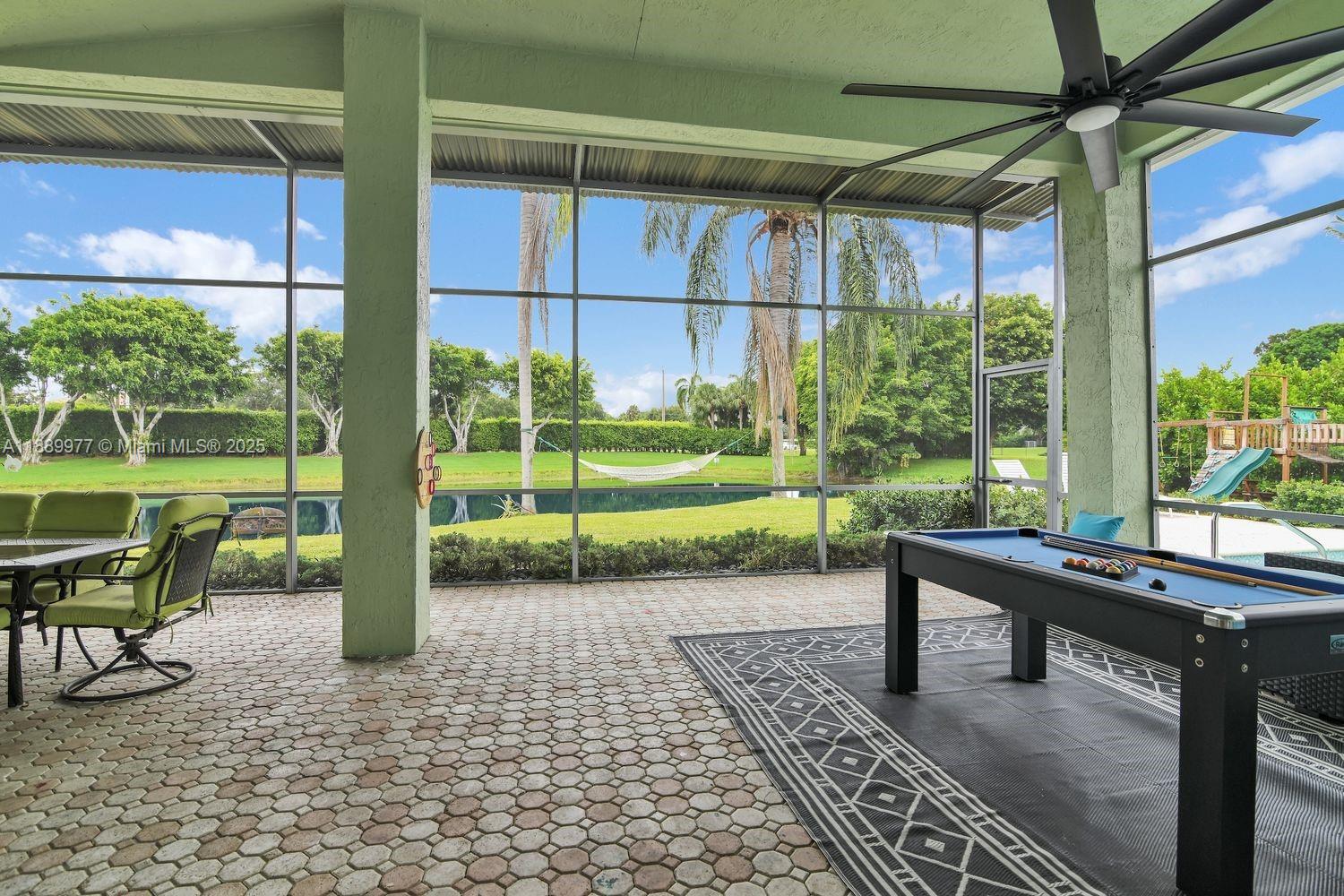 6622 Newport Lk Cir Boca Raton, FL 33496