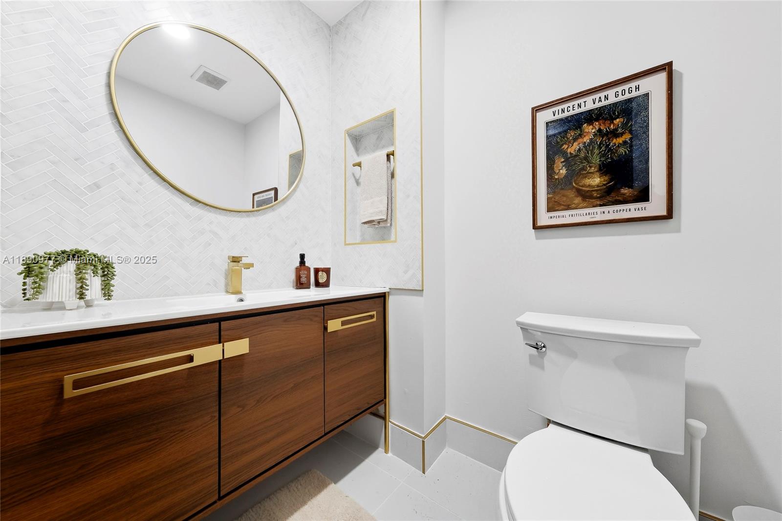 8341 SW 87th Ter Miami, FL 33143