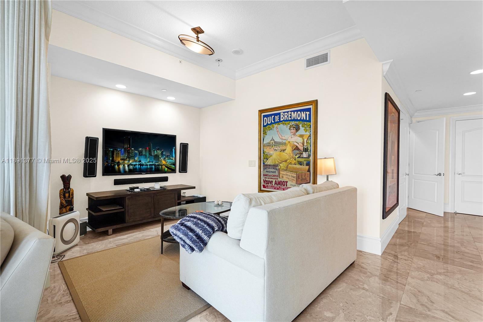 3501 N Ocean Dr #PH7 Hollywood, FL 33019