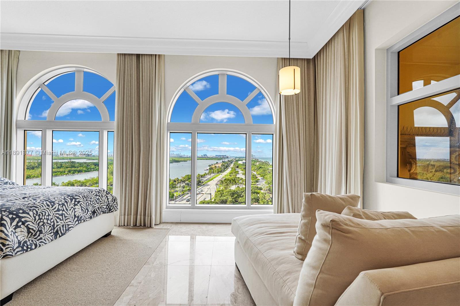 3501 N Ocean Dr #PH7 Hollywood, FL 33019