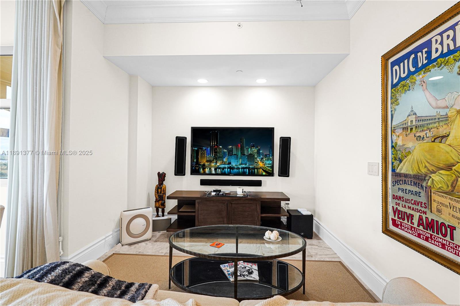 3501 N Ocean Dr #PH7 Hollywood, FL 33019