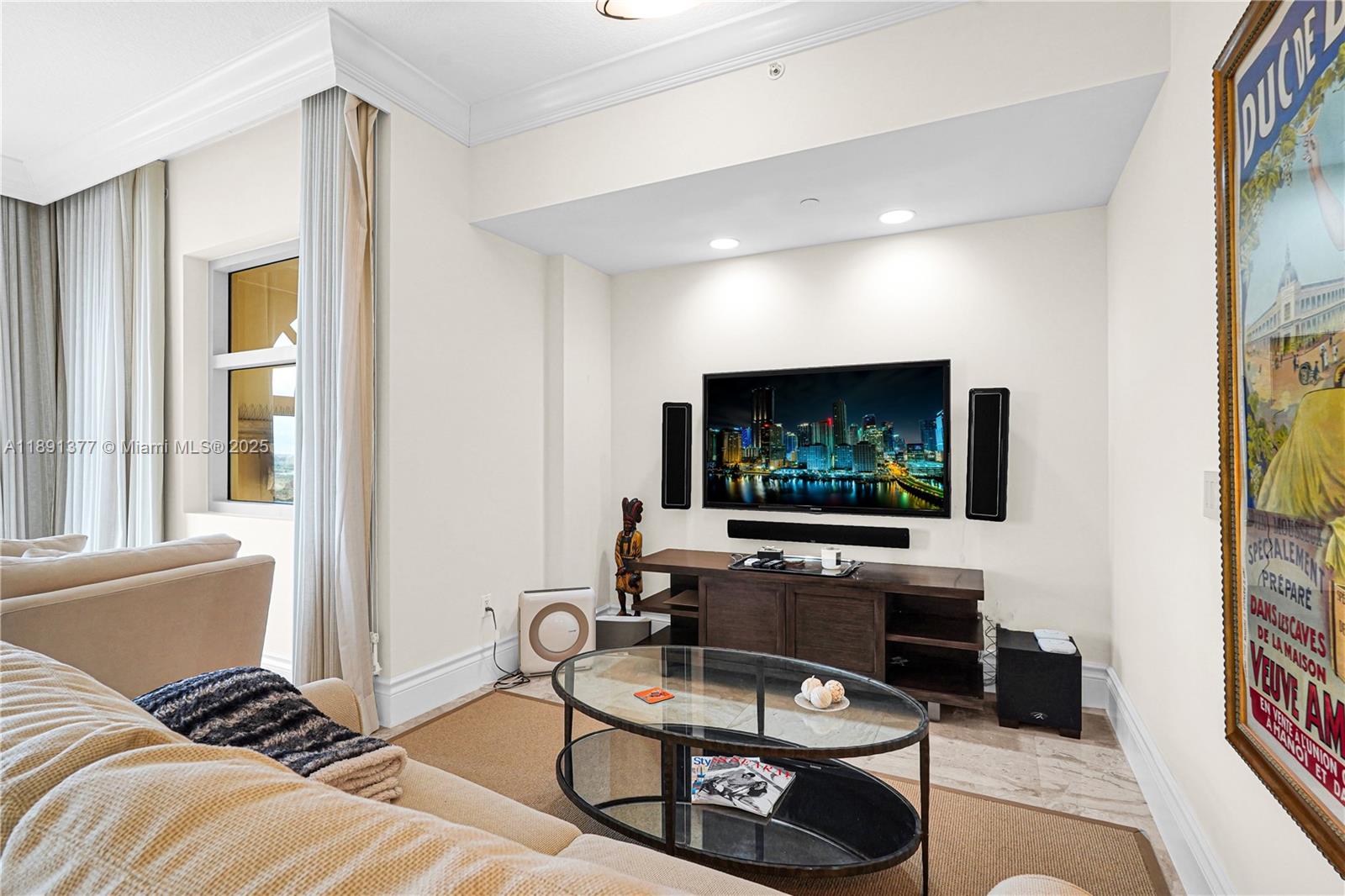 3501 N Ocean Dr #PH7 Hollywood, FL 33019