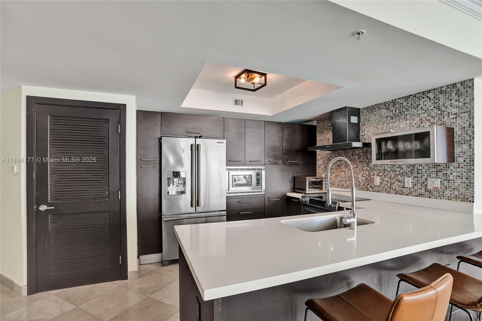 image St Tropez On The Bay6