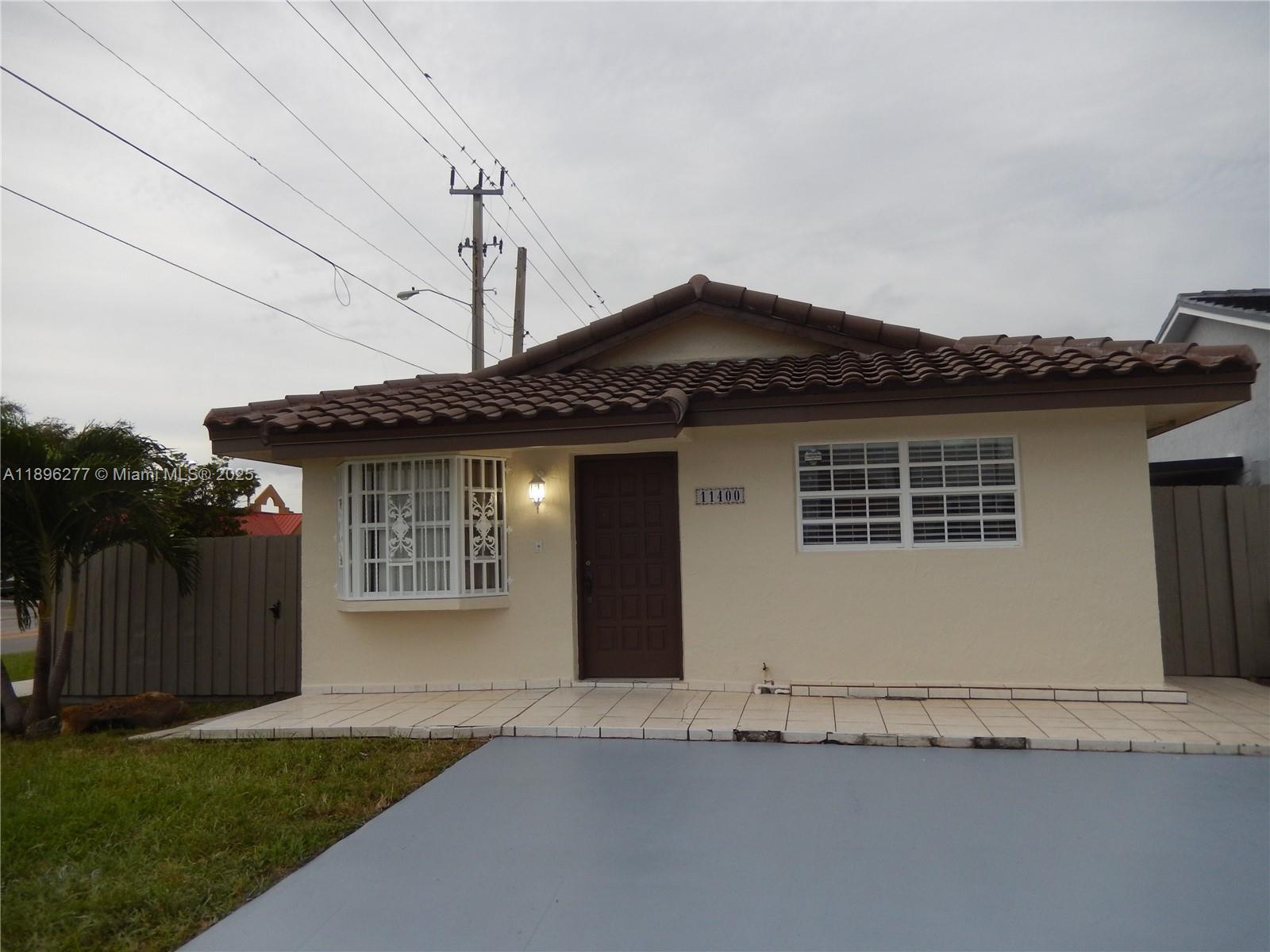 11400 NW 87th Ct