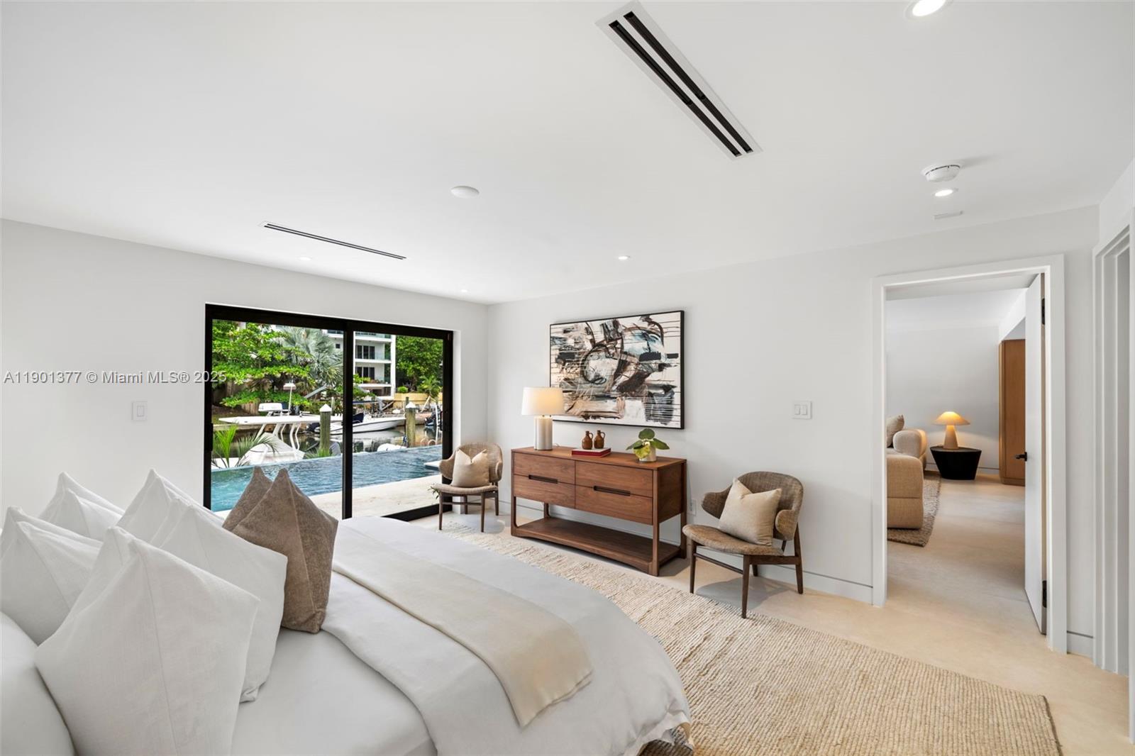 1815 Fairhaven Pl Miami, FL 33133