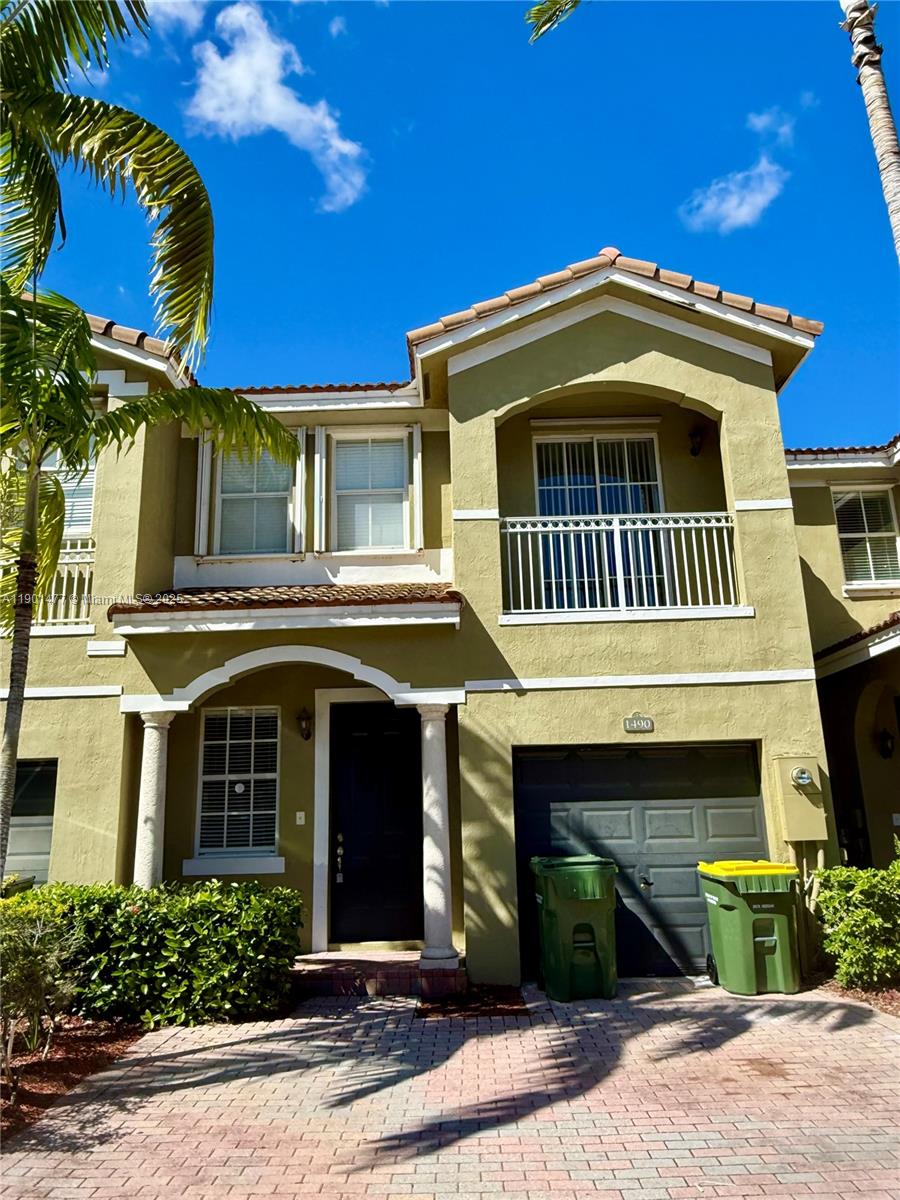 1490 SE 25th Ave