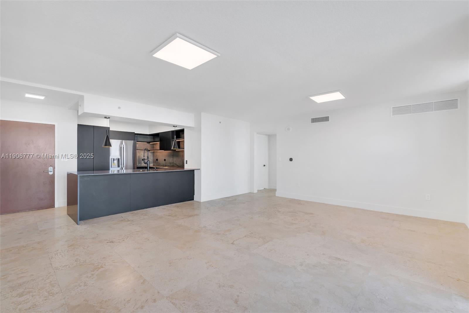 image Brickell On The River8