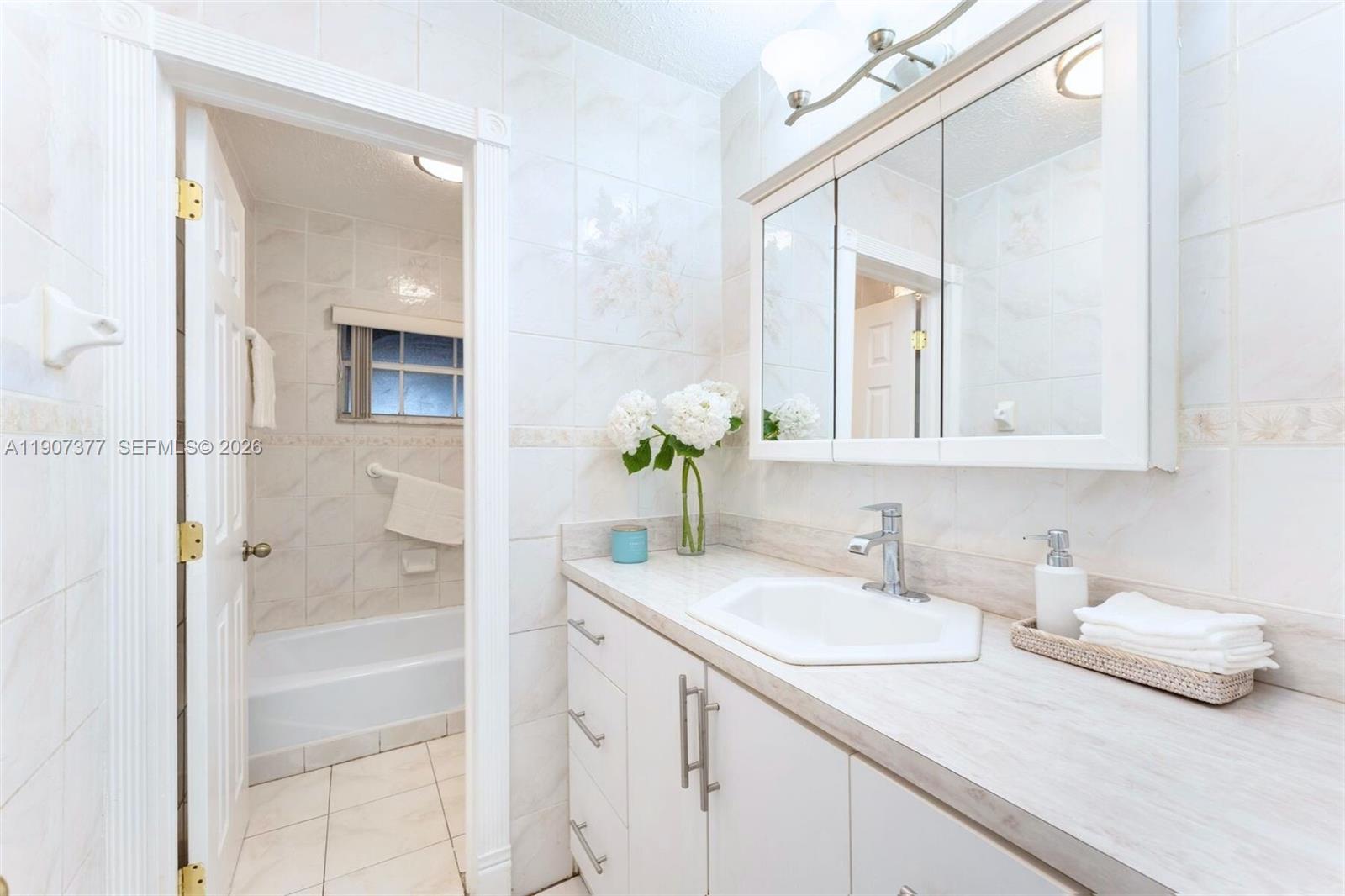 10835 SW 152nd Ter Miami, FL 33157