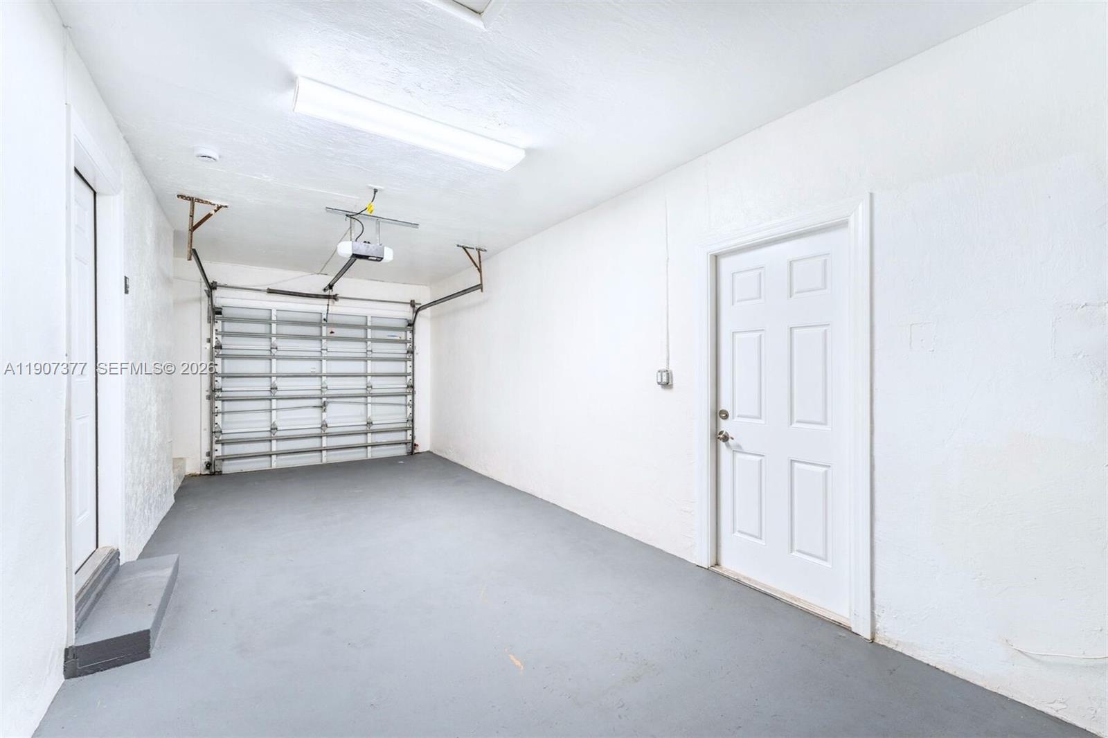 10835 SW 152nd Ter Miami, FL 33157