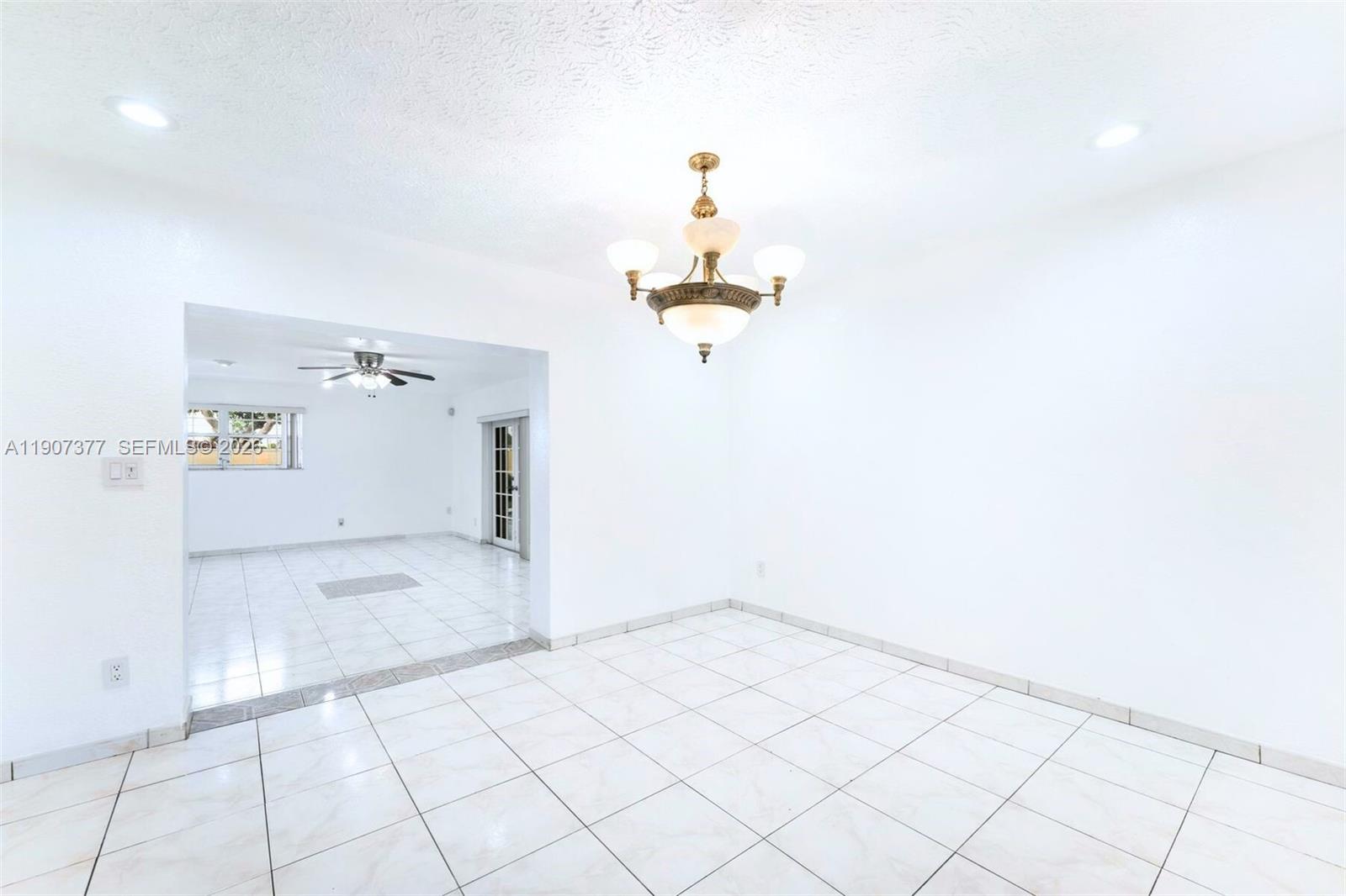 10835 SW 152nd Ter Miami, FL 33157
