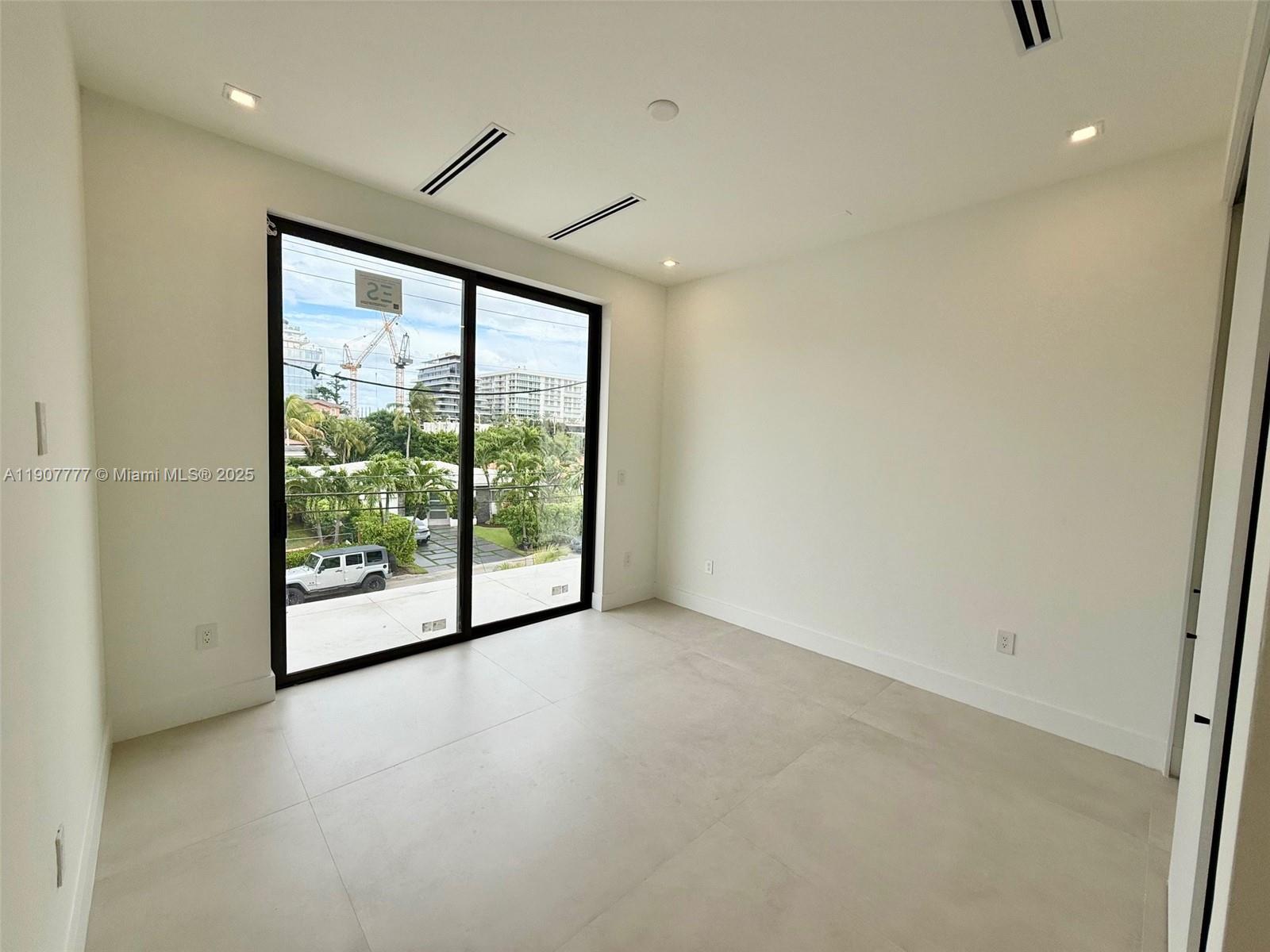 9024 Abbott Ave Surfside, FL 33154