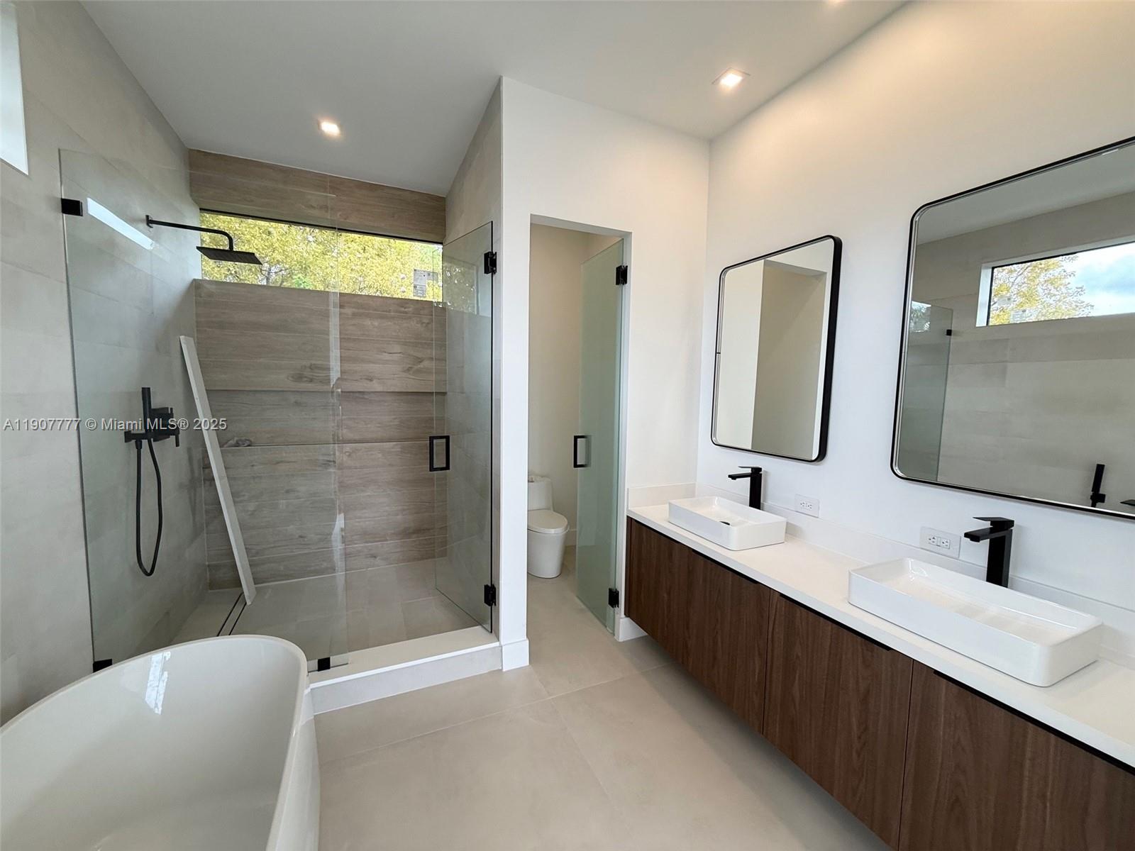 9024 Abbott Ave Surfside, FL 33154