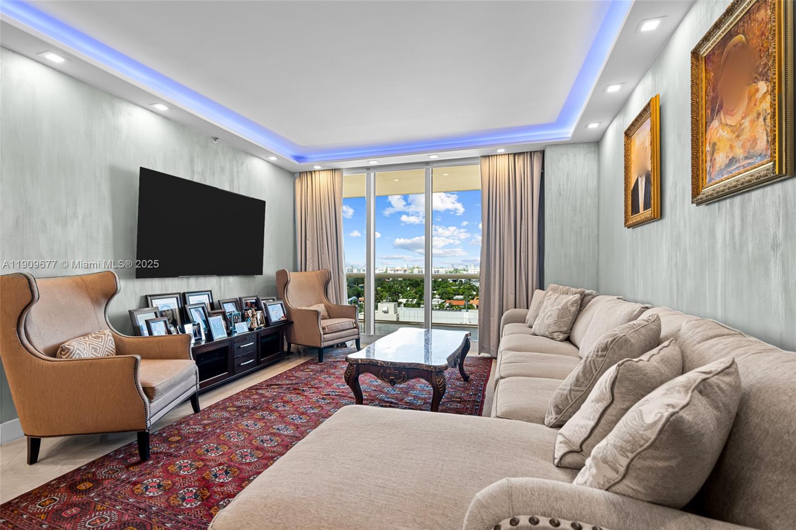 image Solimar Condominium3