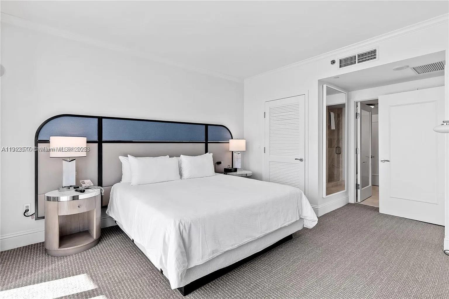 4401 Collins Ave #1604 Miami Beach, FL 33140