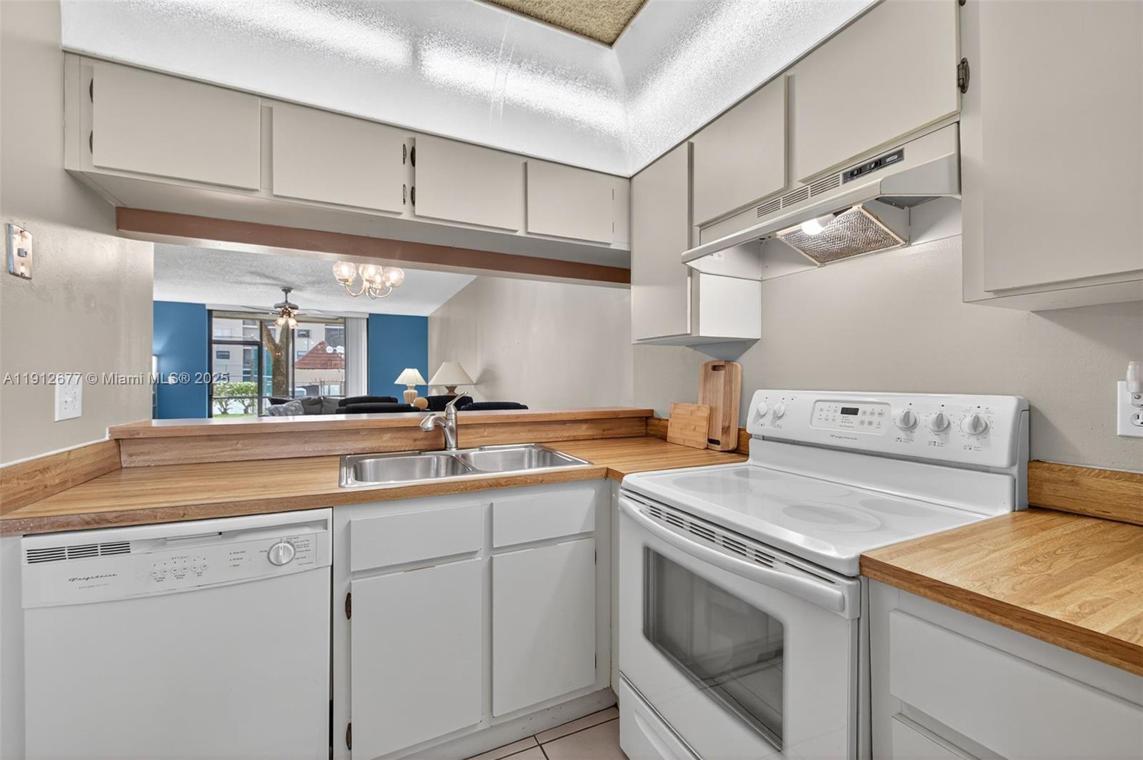 10501 W Broward Blvd #104 Plantation, FL 33324