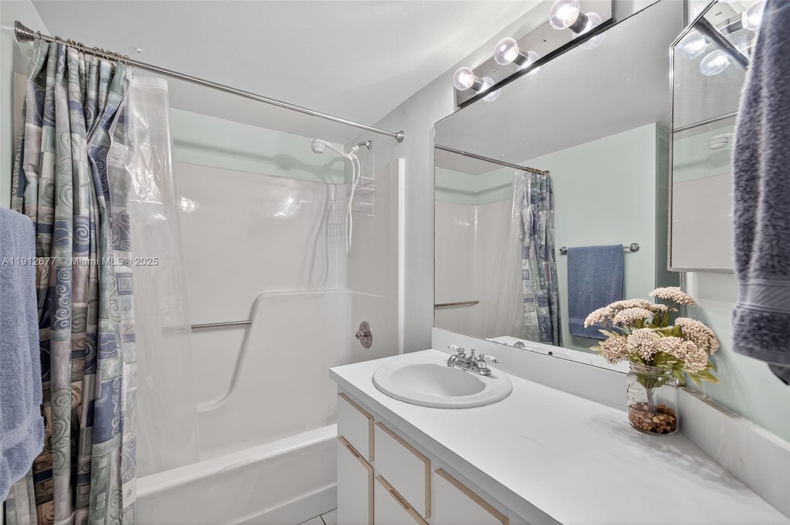 10501 W Broward Blvd #104 Plantation, FL 33324